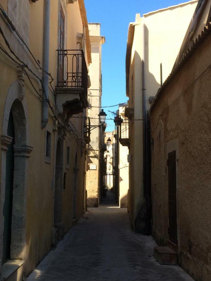 La Terrazza Sul Vicolo Acomodação com café da manhã Syracuse Exterior foto